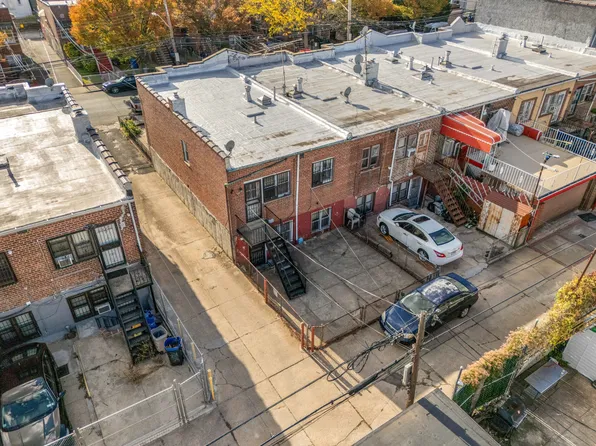 721 East 94th Street image 8 of 9