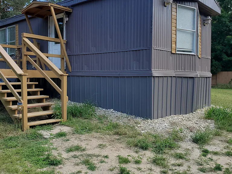 11804 Cedar Creek Rd — Photo 1