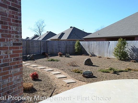 4th image of 6200 S 57th St