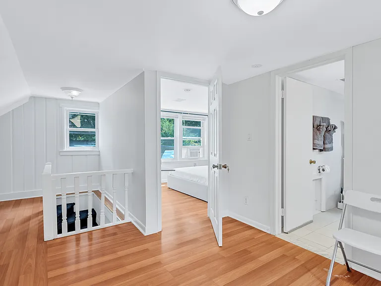 744 Silver Spring Ave — Photo 17
