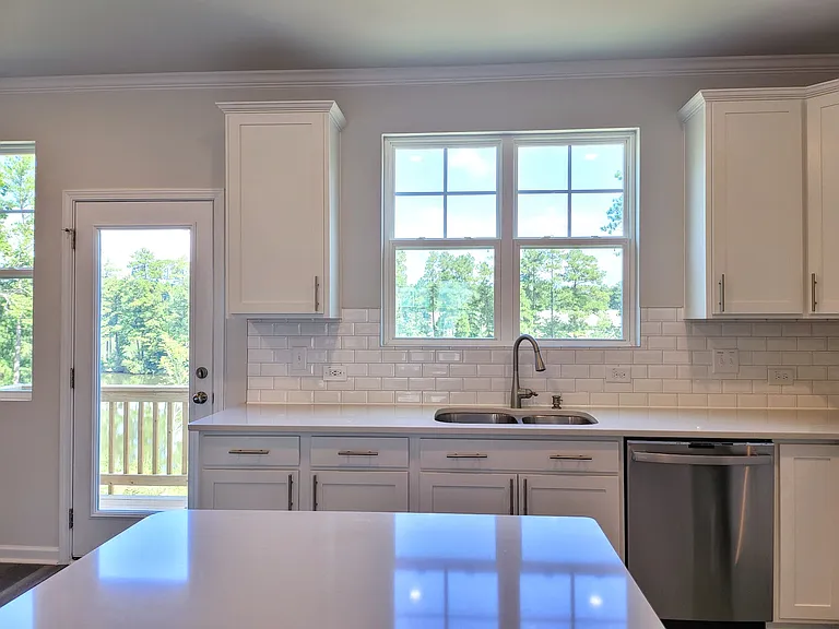 1060 Shoreside Dr — Photo 9