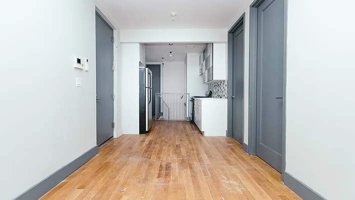 Rented by Nooklyn NYC LLC | media 30