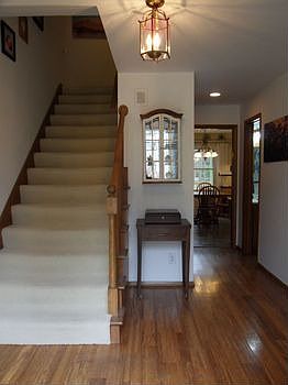 3rd image of 504 Nakoma Dr