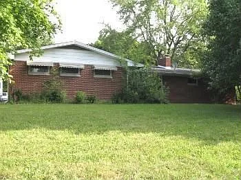 7032 E County Road 200 N photo 1