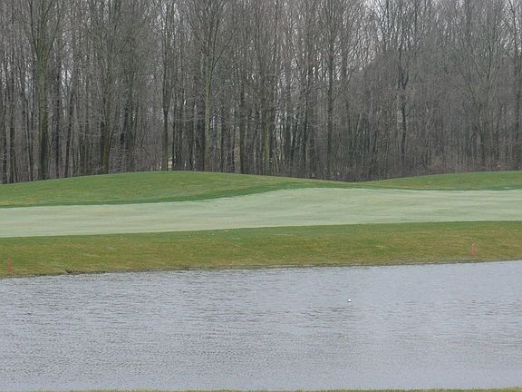 3rd image of 7116 Vista Creek Ct
