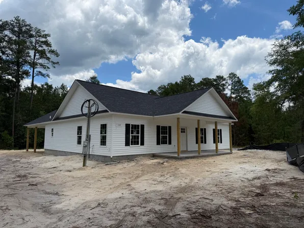 164 Longleaf Dr, Walterboro, SC 29488