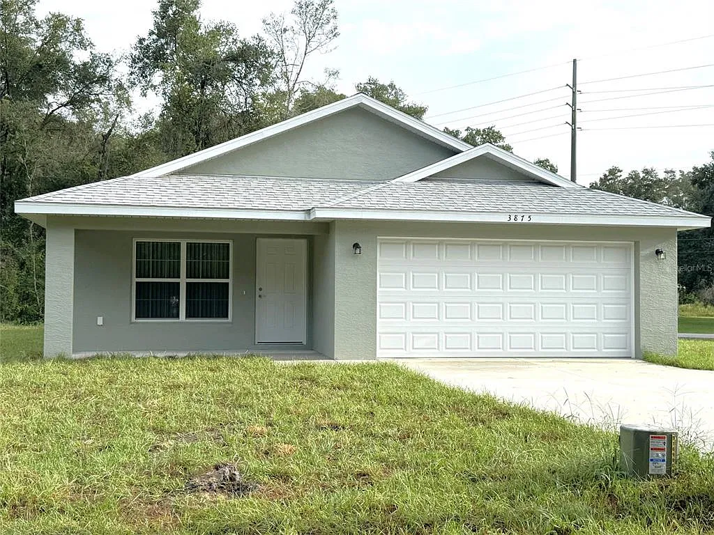 3 bed, 2.0 bath, 1489 sqft, $1,700 — Photo 1