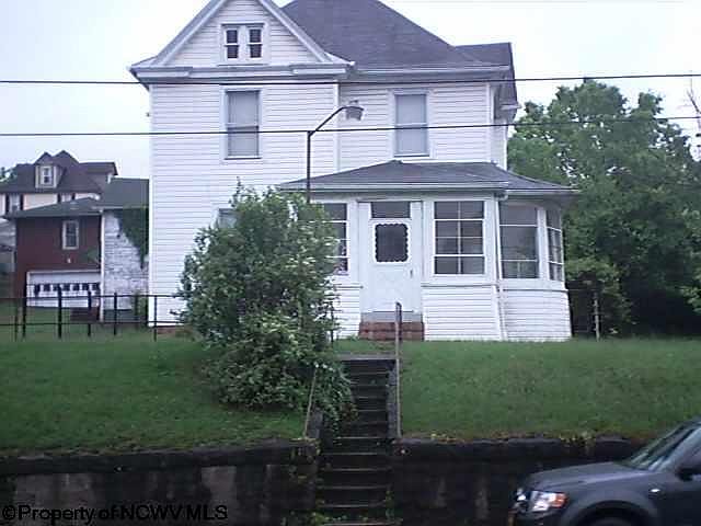 2nd image of 143 Holland Ave