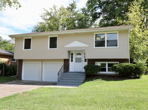 537 Circle Dr, University Park, IL 60484