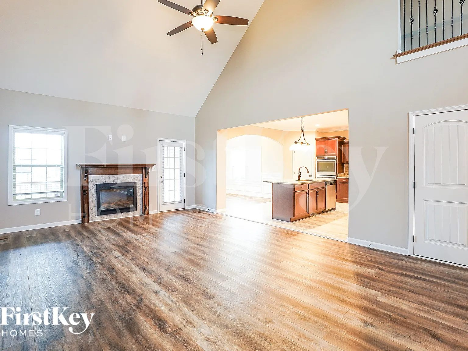 3 bed, 2.5 bath, 2654 sqft, $2,375 — Photo 3