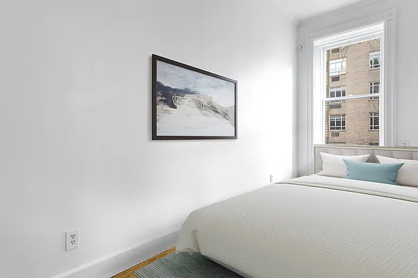 Rented by Vector New York, LLC | media 7