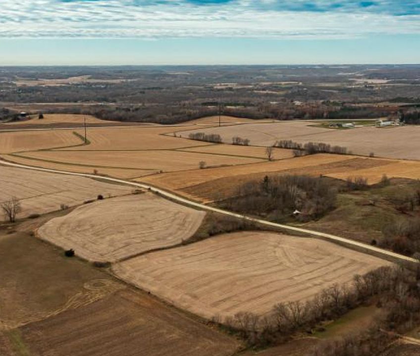 1st image of 44th Ave