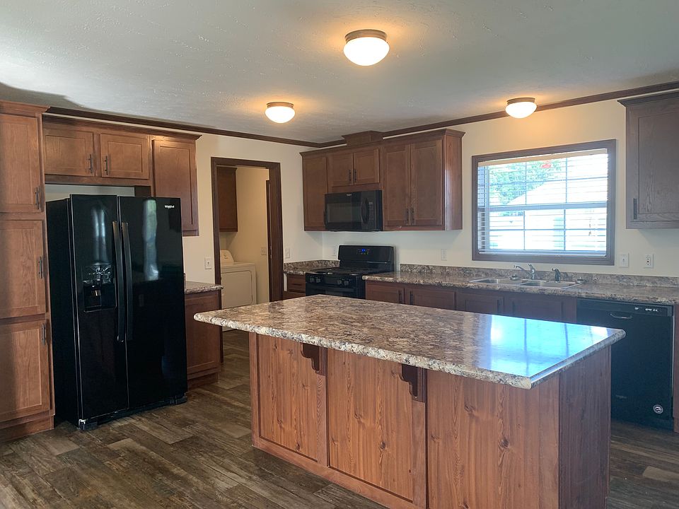 1st image of 73 Ashley Cir #105
