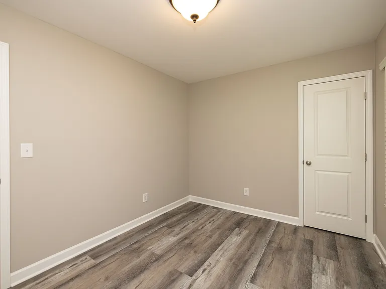 810 Long St — Photo 29