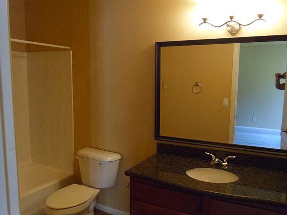 5th image of 2121 Blue Breeze  Dr #206