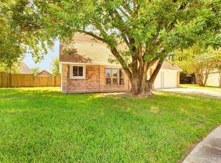 11307 Gracechurch Dr, Houston, TX 77066