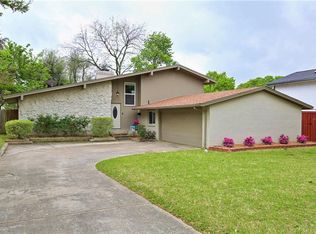 8410 Gladwood Ln, Dallas, TX 75243