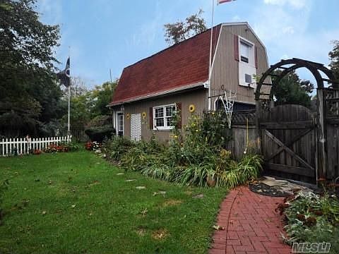 5th image of 114 Cherry Ave