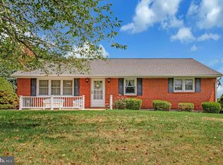 228 Hook Rd, Westminster, MD 21157