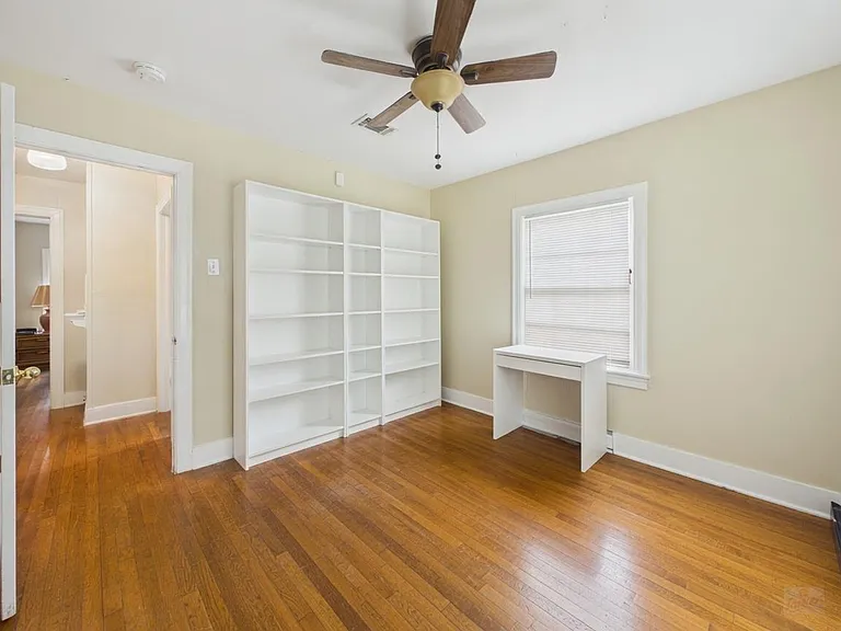 5204 Duval St — Photo 9