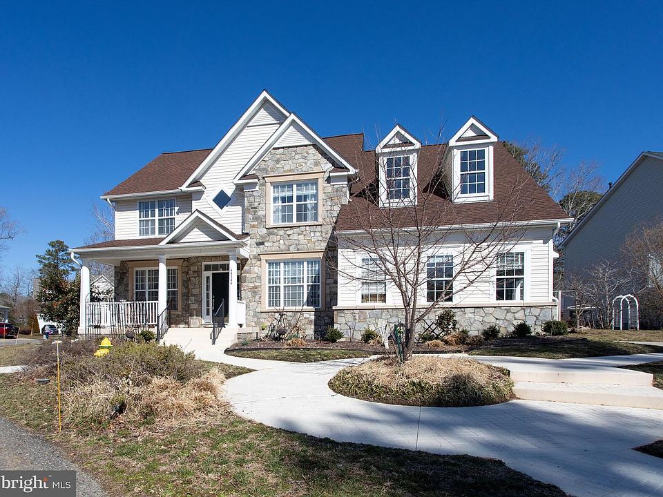 1st image of 44144 Azalea Ct