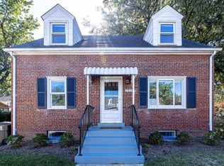 2414 Key Blvd, Arlington, VA 22201