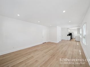 7926 Fountain Ave, Los Angeles, CA 90046
