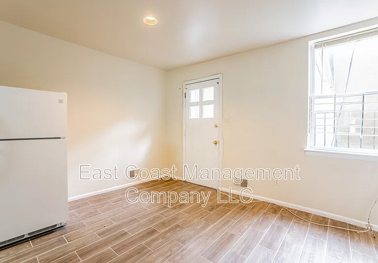 1502 E Baltimore St #1 — Photo 5