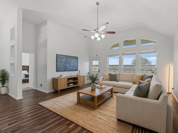 32014 McKinley Run Dr, Hockley, TX 77447
