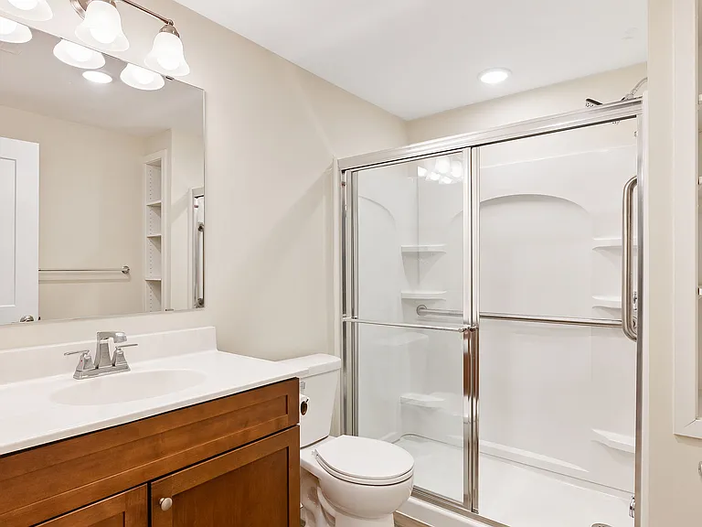621 Santa Vera Dr — Photo 8