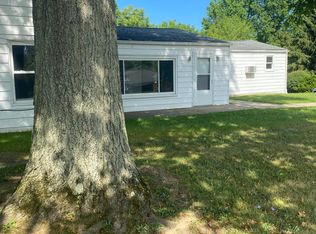 4660 Darrow Rd, Stow, OH 44224