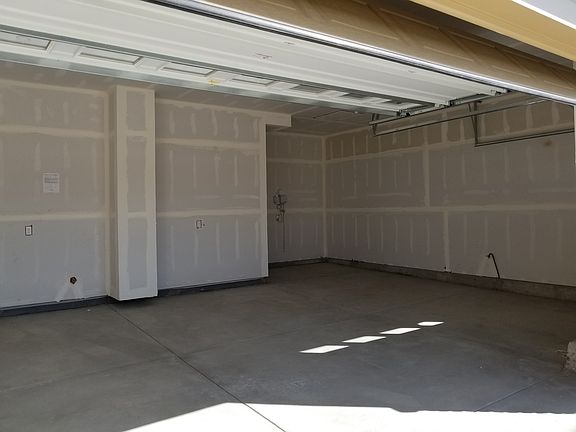 3 Car Garage