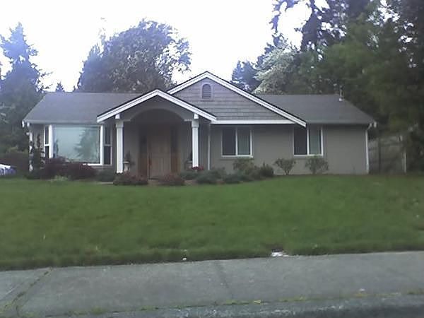 Front of house!