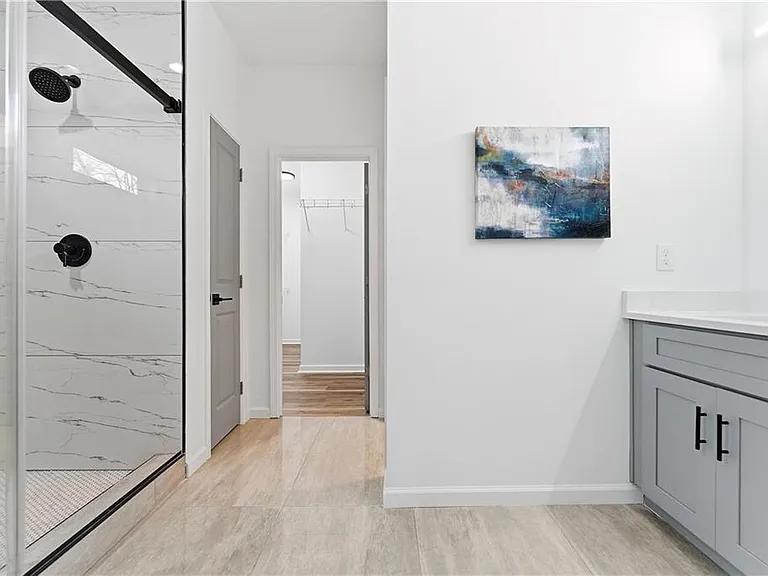 1386 Elizabeth Ave SW — Photo 25