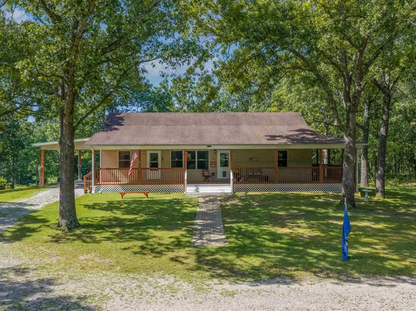 21936 Holiday Ln, Warsaw, MO 65355