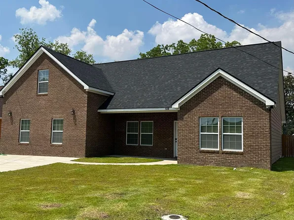 128 Darling St, Savannah, GA 31408