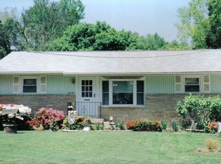 918 Regency Rd, Woodbridge, VA 22191