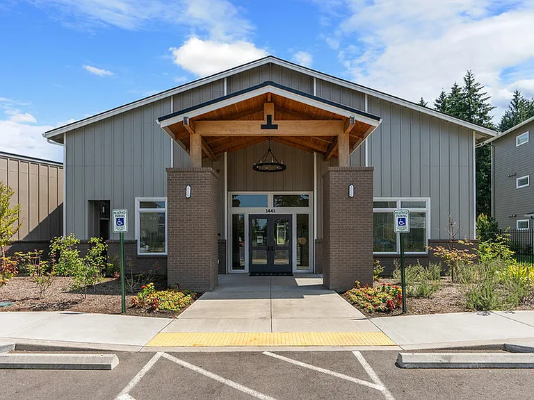 Leasing Office