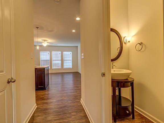 3rd image of 3309 Alcott Pl