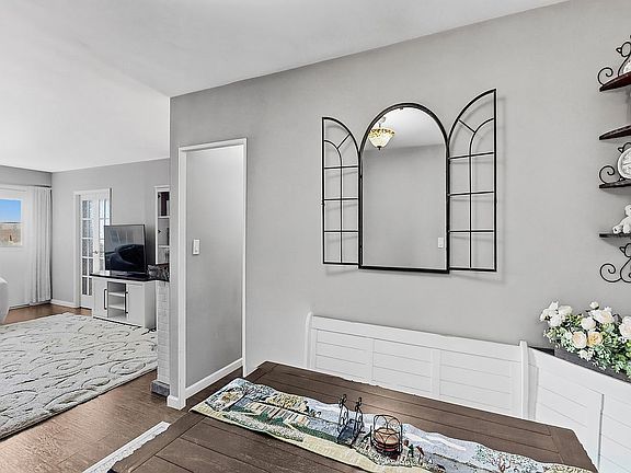 4th image of 1020 Grand Concourse APT 17V
