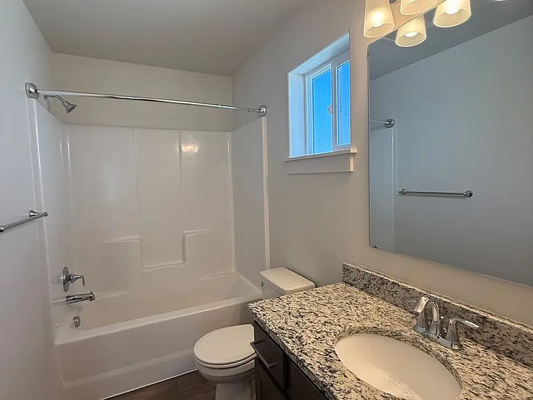 2057 Mahogany Ave — Photo 12