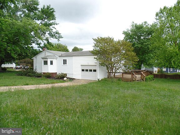 3rd image of 7410 Tillman Dr