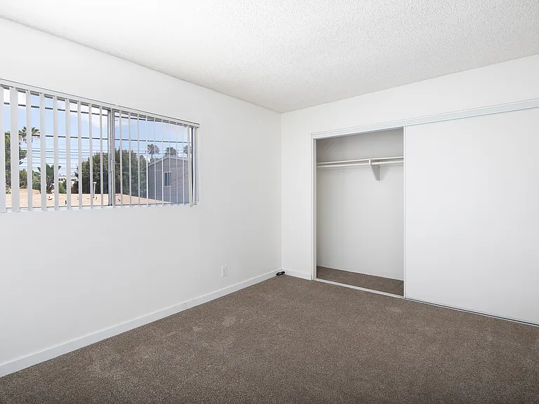 2112-2114 Thomas Ave #2114-1 — Photo 8
