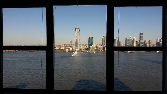 Rented by Cooper & Cooper Real Estate | media 4