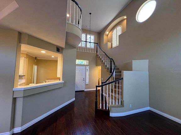 5th image of 11122 Provencal Pl