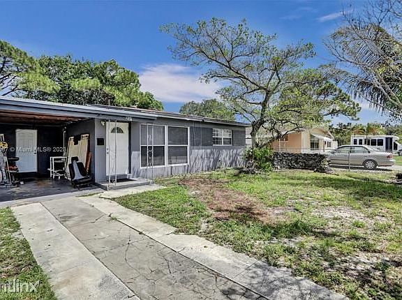 2nd image of 204 Southwest St #24