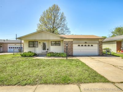 308 N Carlsbad St, Owasso, OK, 74055