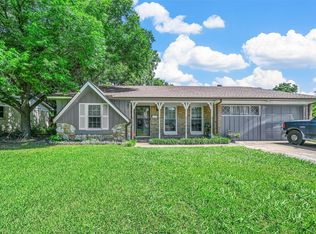 107 Villanova Ct, Waxahachie, TX 75165