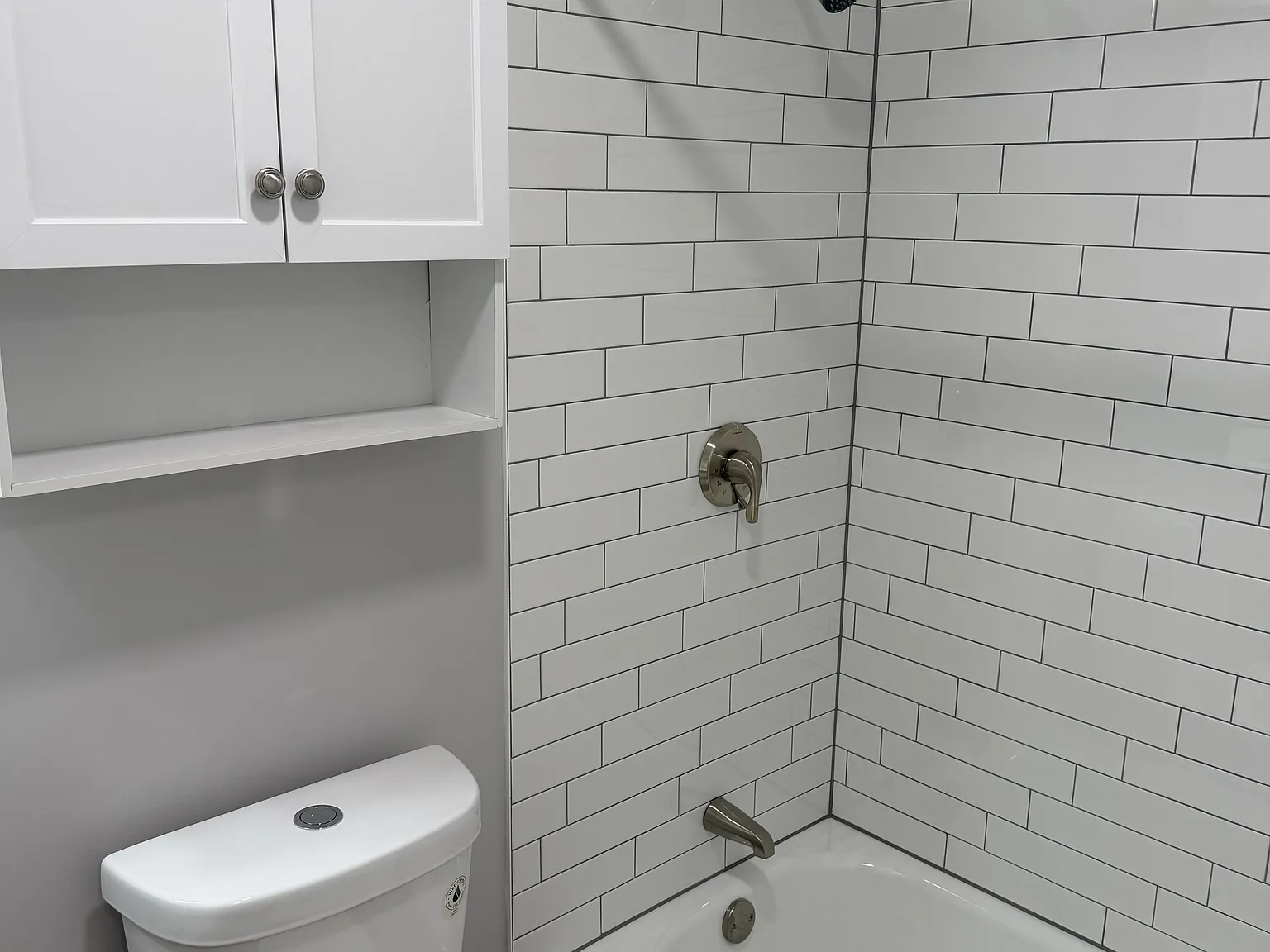 1 bed, 965 sqft, $2,295 — Photo 4