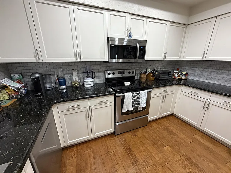 10157 NW 4th St #1 — Photo 11